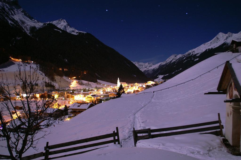 Hotel Almhof Neustift im Stubaital Luaran gambar